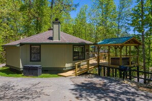 Exterior -  Beautiful Mtn. Views Just 5 Min to G'burg, Covered Hot Tub under Lighted Gazebo (Gatlinburg)