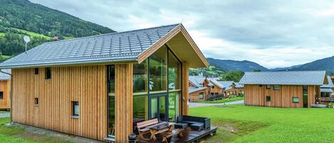 Chalet | Exterior