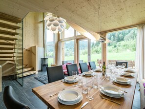 Chalet | Dining - Modern Chalet in Sankt Georgen ob Murau With Sauna (Sankt Georgen am Kreischberg)