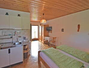 Apartment | Private kitchen | Highchair