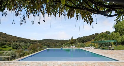 Farmhouse in Montemor-o-novo With Pool