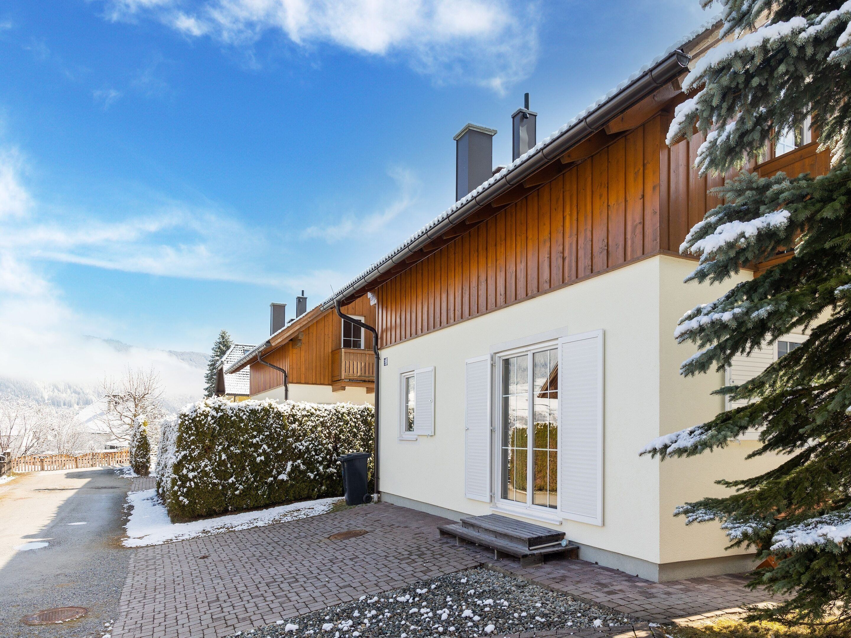 Chalet | Reception