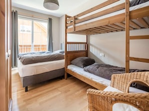 Chalet | 3 habitaciones, muebles diferentes y tabla de planchar con plancha 