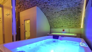 Spa - Dreamscape: Rustic Elegance (Saint-Medard-d'Excideuil)