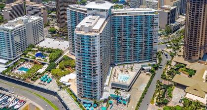 Ilikai Ocean View Studio! 500 s.f. Full Kitchen.
NO RESORT FEES! FREE WIFI,