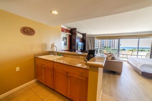 1 bedroom, desk, iron/ironing board, free WiFi