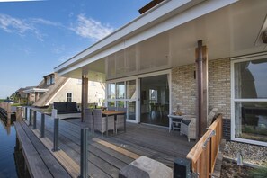 ヴィラ | バルコニー