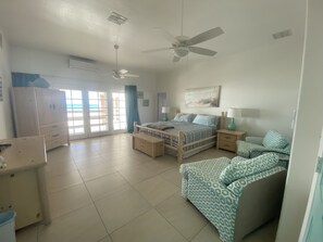 5 bedrooms, iron/ironing board, WiFi, bed sheets