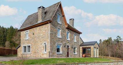 Group Stay With Pool, Chevron