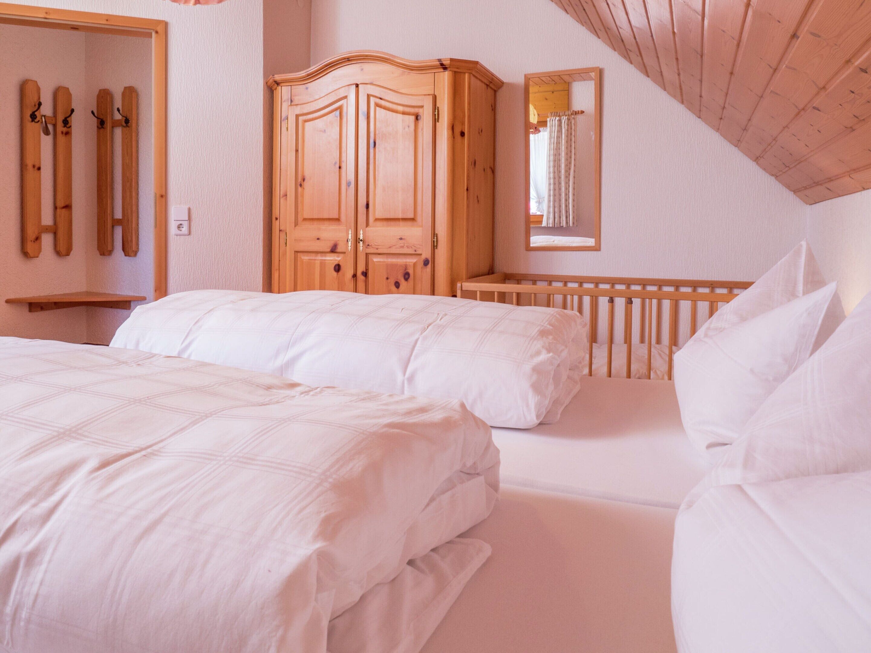 Apartment | 2 bedrooms, individually furnished, bed sheets