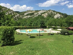 House | Pool - Hill View Retreat w/ Pool (Apecchio)