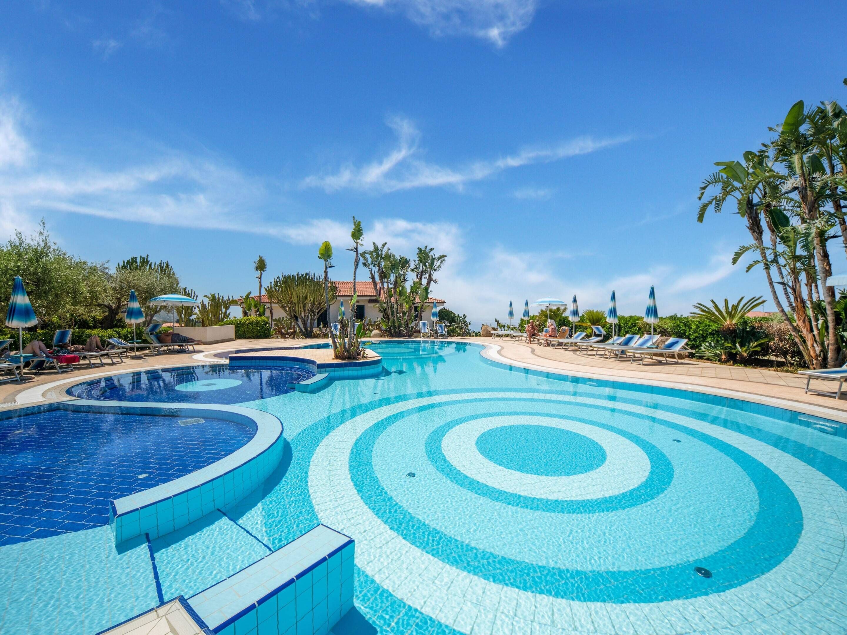 House | Pool | Outdoor pool