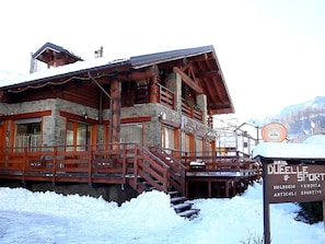 Exterior - Apartment in Antey-saint-andre Near Ski Lifts (Antey-Saint-Andre)