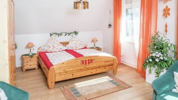 Apartment | 2 Schlafzimmer, individuell eingerichtet, Bettwäsche