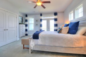4 bedrooms, WiFi, bed sheets