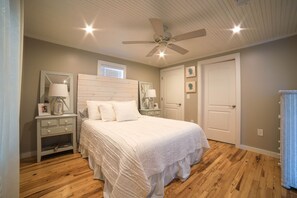 7 bedrooms, pillowtop beds, iron/ironing board, WiFi