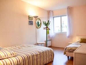 2 bedrooms, internet