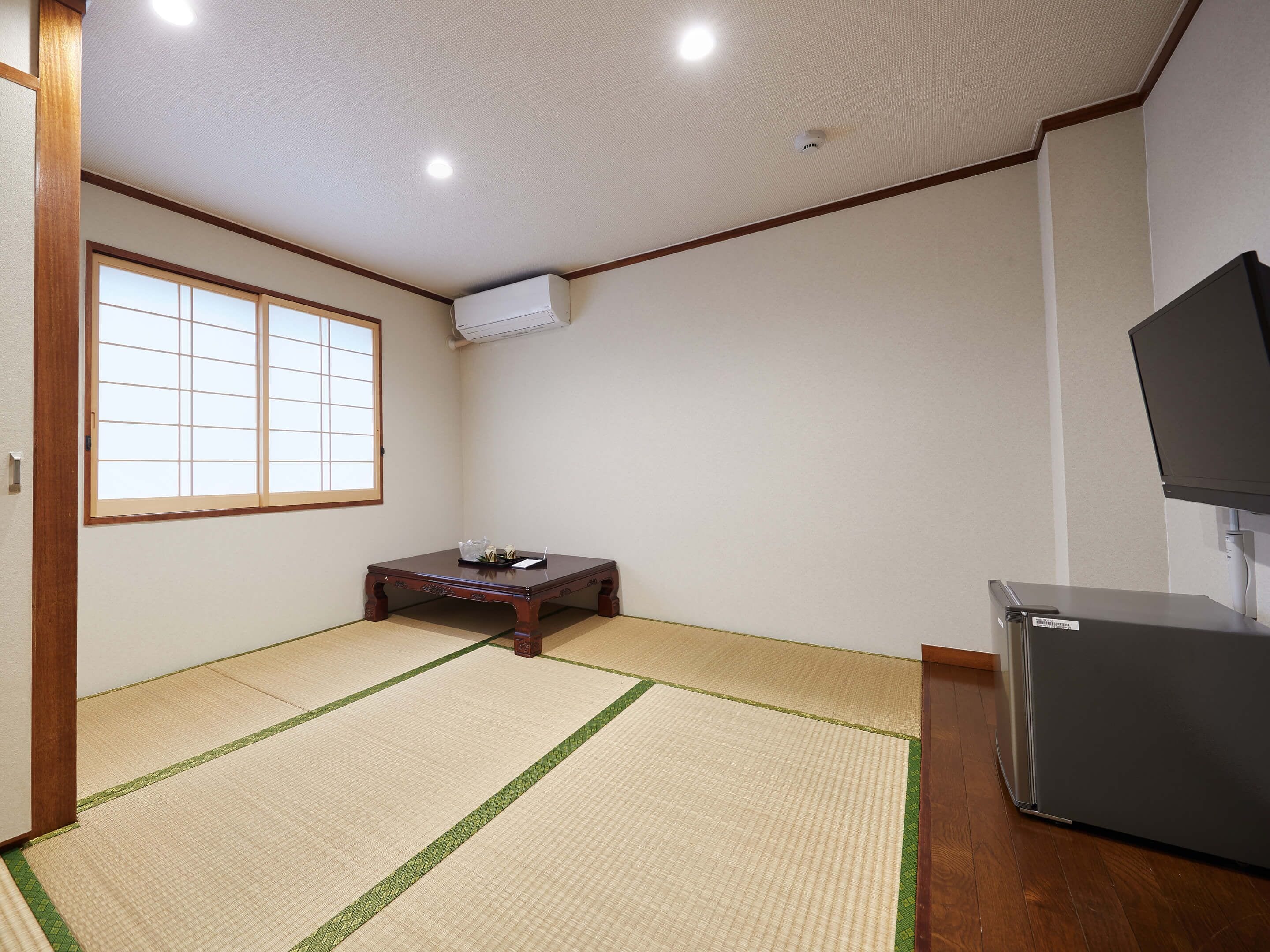japanese style room | room amenity