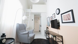 쿼드룸 (with Loft)