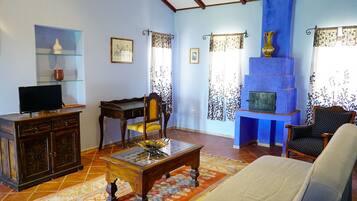 Standard Suite, Terrace | 1 bedroom, premium bedding, minibar, desk