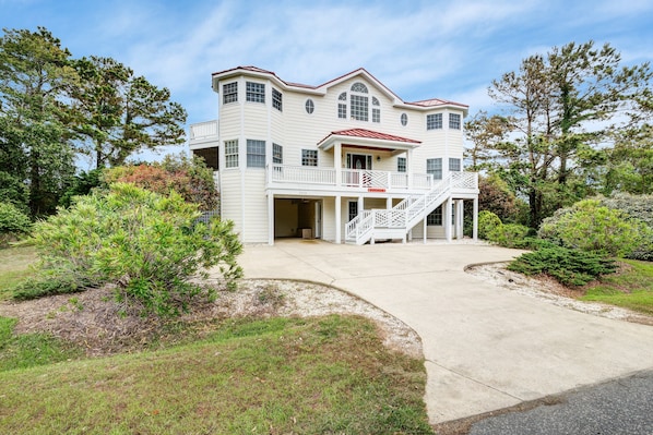 Exterior - 1069 - Seadation - Lakeview Corolla Escape w/ Pool & Hot Tub (Corolla)
