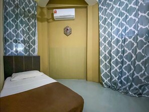 Single Room - SPOT ON 90042 One Plaza Eco Hotel (Keningau)