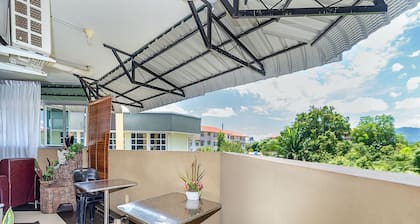 SPOT ON 90042 One Plaza Eco Hotel