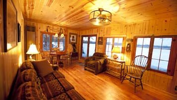 Smart TV, DVD player, books