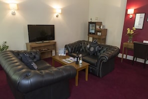 Living area - The Crown Hotel (Harrogate)