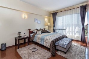 2 室のベッドルーム、WiFi