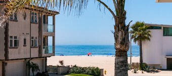 5227S -185027: 3 BR, 2 BA House in Oxnard, Sleeps 9