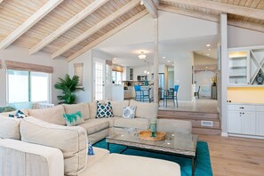 TV connectée, cheminée, Netflix, services de streaming