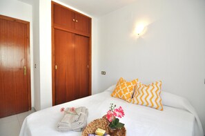 2 bedrooms, iron/ironing board