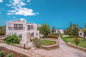 Sınıflandırılmamış resim, 79 üzerinden 3, düğme