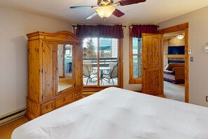 2 chambres, fer et planche à repasser, Internet gratuit, draps fournis