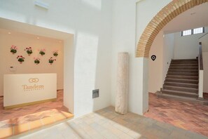 Lobby - Tandem El Patio (Córdoba)