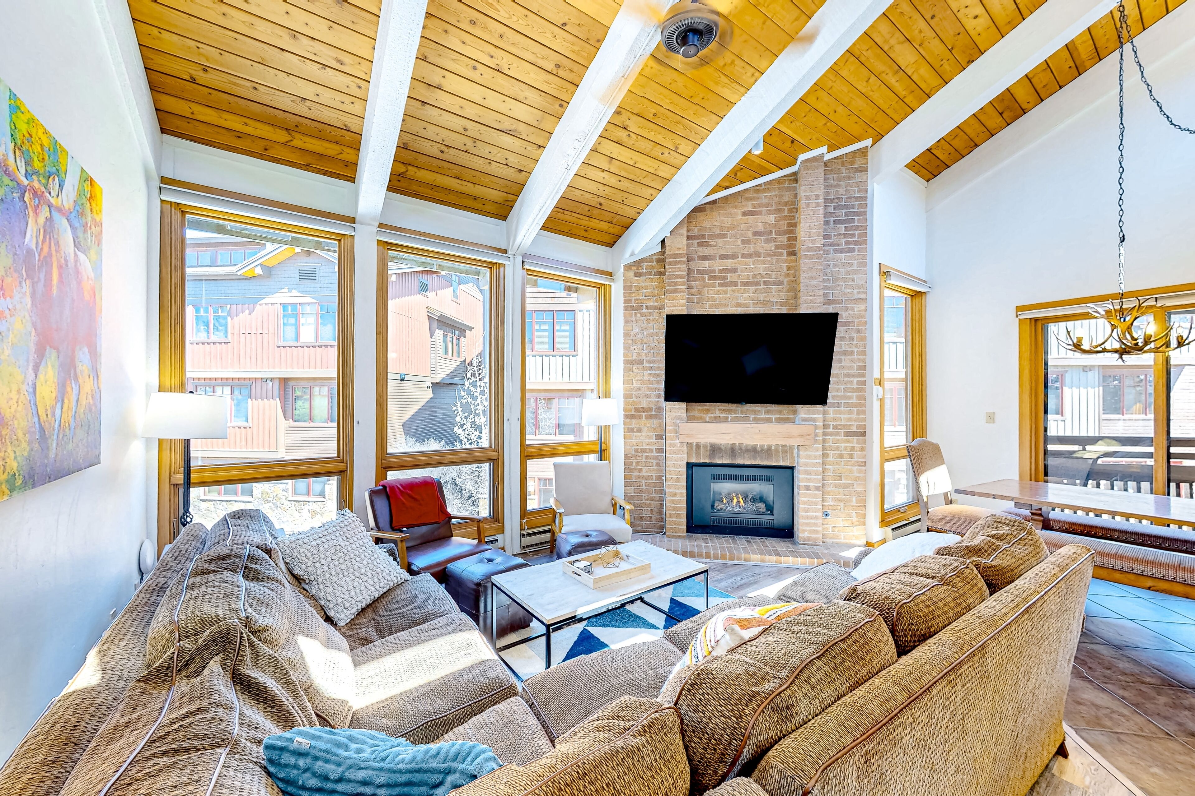 TV, fireplace, DVD player