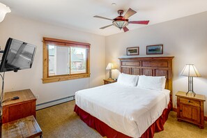 2 Schlafzimmer, Bügeleisen/Bügelbrett, Internetzugang, Bettwäsche