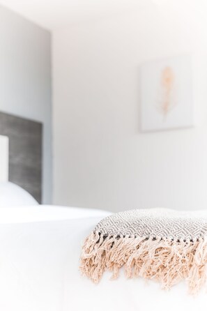 2 多间卧室、WiFi