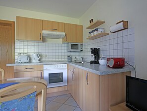 Apartment | Private kitchen | Highchair