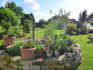 Apartment | Garden