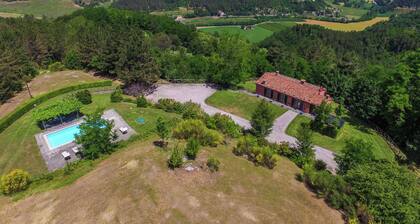 Spacious Villa in Marradi With Swimming Pool