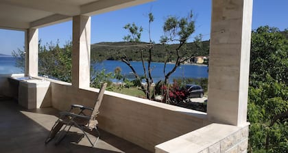 Detached Holiday House few Steps From the Beach