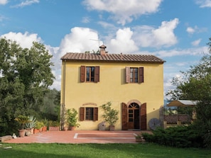 House | Exterior
