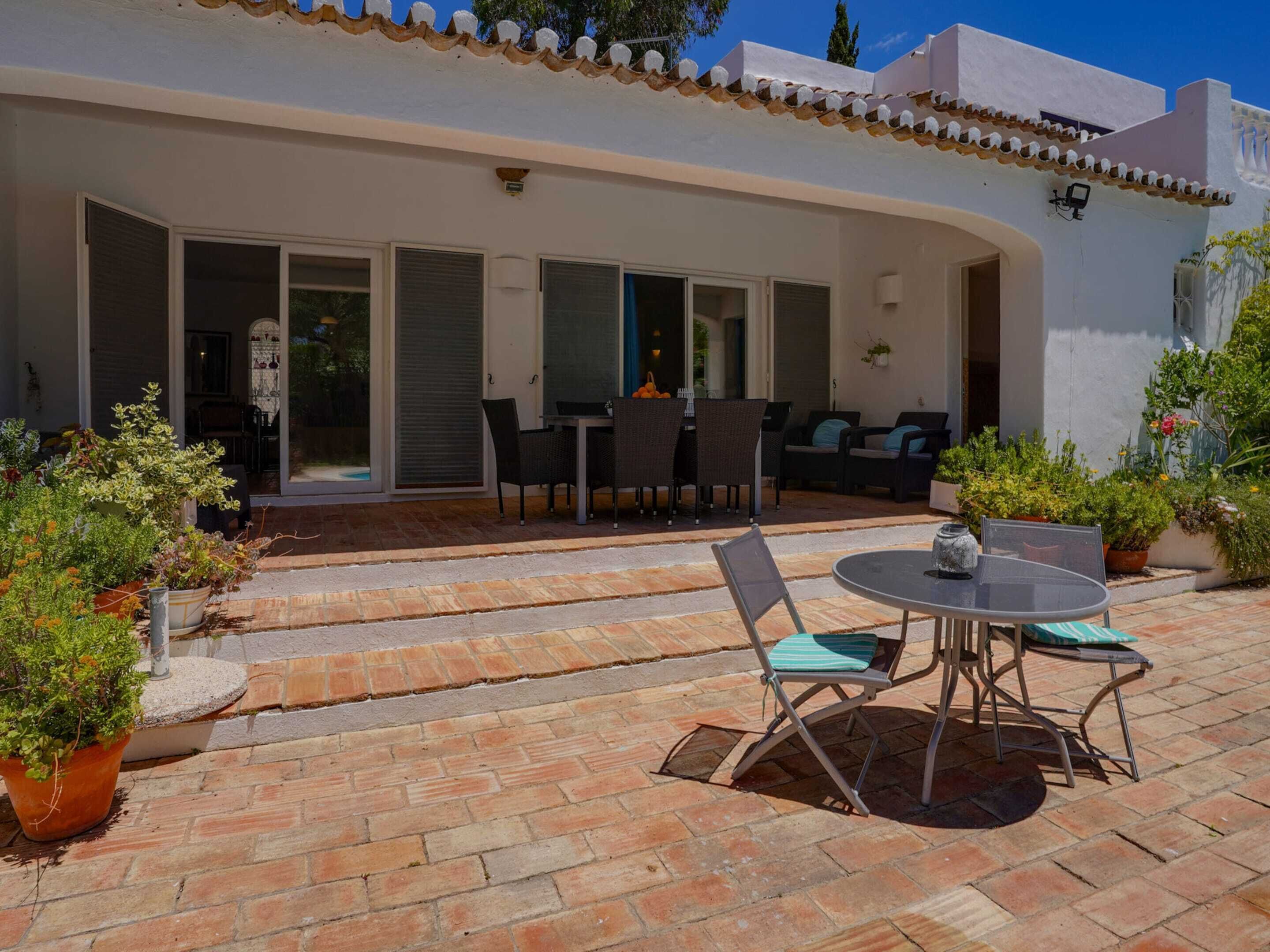 Photo - Villa Morocco with Heated Private Pool for 12 Guests in Albufeira