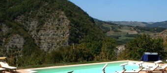 Holiday Home in Imola With Forest & Pool