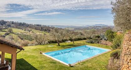 Graceful Holiday Home in Poggio Catino With Swimming Pool