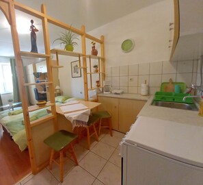 Apartment | Private kitchen - Boutique Apartment in Pjescana Uvala With Balcony (Medulin)