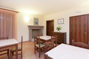 House | Game room - Belvilla by OYO Casa Rosolina (Ariano nel Polesine)