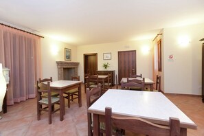 Games room - Belvilla by OYO Casa Rosolina (Ariano nel Polesine)